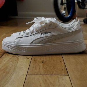 Puma women's low top sneakers